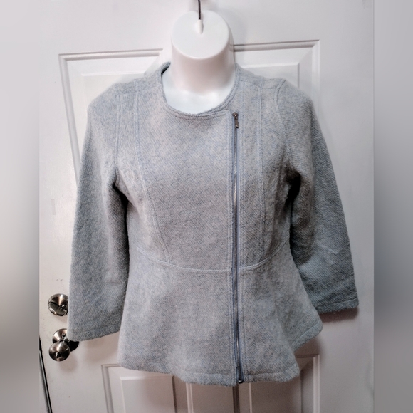Isaac Mizrahi Blue Textured Peplum Moto Zip Front Wool Blend Jacket Sz M - Picture 6 of 10